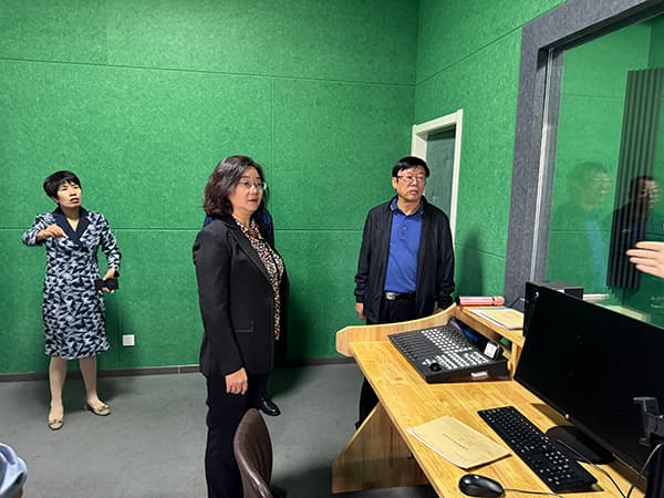 曹妃甸区副区长毛莉莉一行莅临河北科技学院开展实地调研